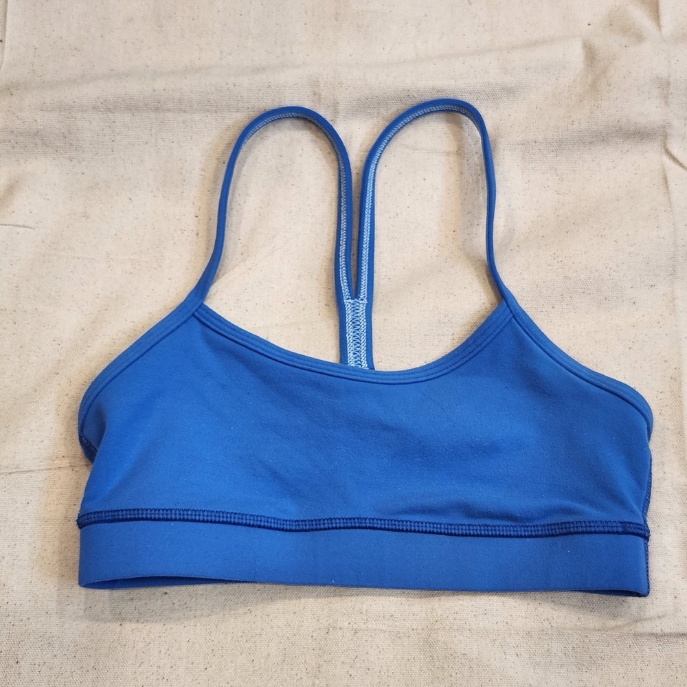 Lululemon Sports Bra Womens 2 Blue Scoop Neck T Back Yoga Athletic Top Workout